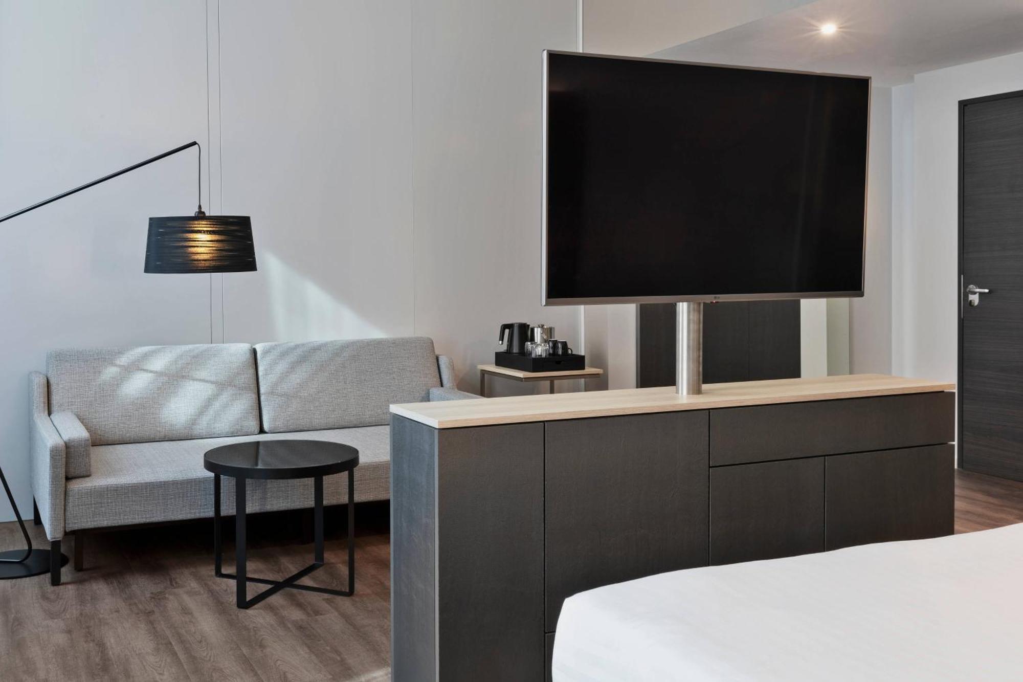 Courtyard By Marriott Munich Garching 4*